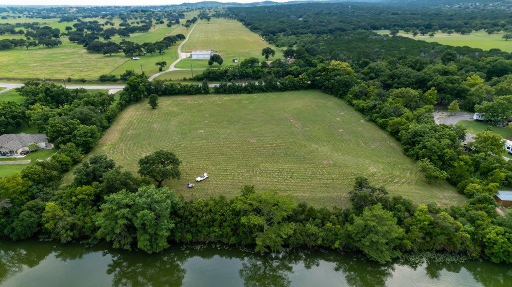 2511 Bandera Hwy, Kerrville, TX 78028